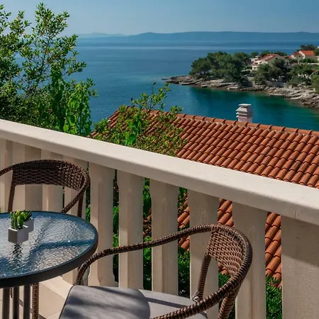 Luxury Godi Star With Private Heated Pool, Staff - Concierge Service Sumartin