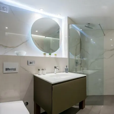 Luxury Godi Star With Private Heated Pool, Staff - Concierge Service * Sumartin